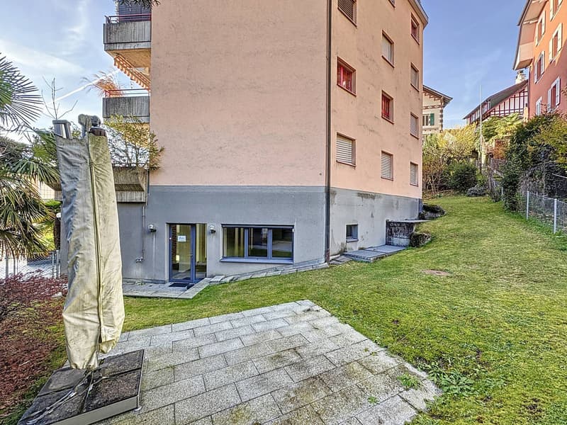Loft contemporaneo di 300 m² con giardino privato nel centro di Montreux (2)