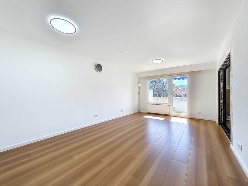 Bright apartment close to the port (3)