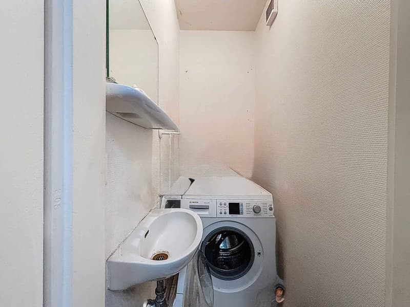 Bright apartment close to the port (10)