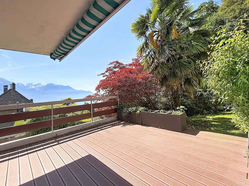 Beautiful cross apartment with 4.5 rooms, terrace and garden (9)