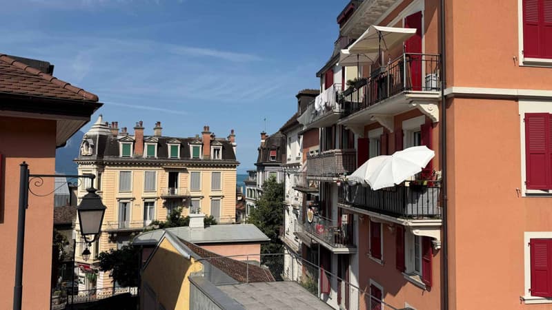 Geräumige 3,5-Zimmer-Wohnung im Herzen von Vieux-Montreux (2)