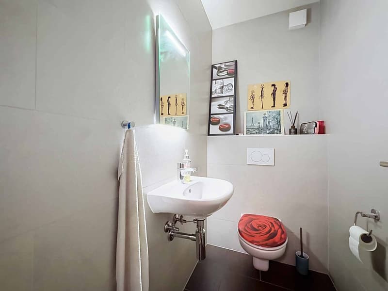 Geräumige 3,5-Zimmer-Wohnung im Herzen von Vieux-Montreux (7)