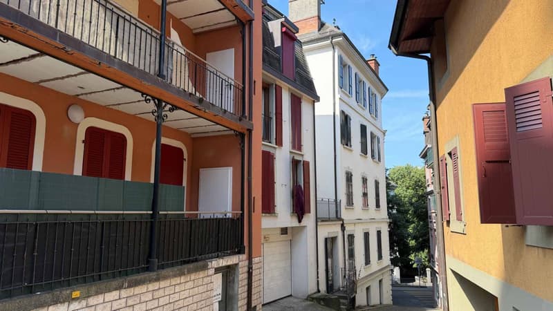 Geräumige 3,5-Zimmer-Wohnung im Herzen von Vieux-Montreux (9)