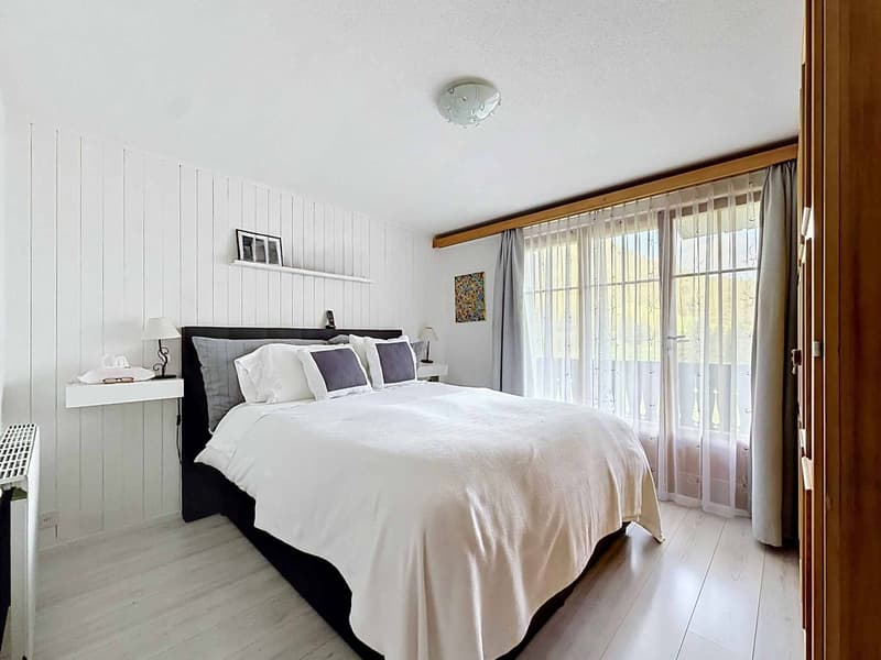 Large chalet with 3 apartments and panoramic view (6)