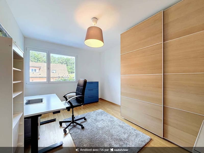 Lumineux 4,5 pièces avec grande terrasse (7)