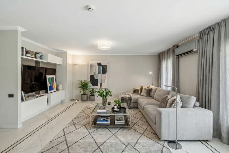 Luxurious triplex (3)