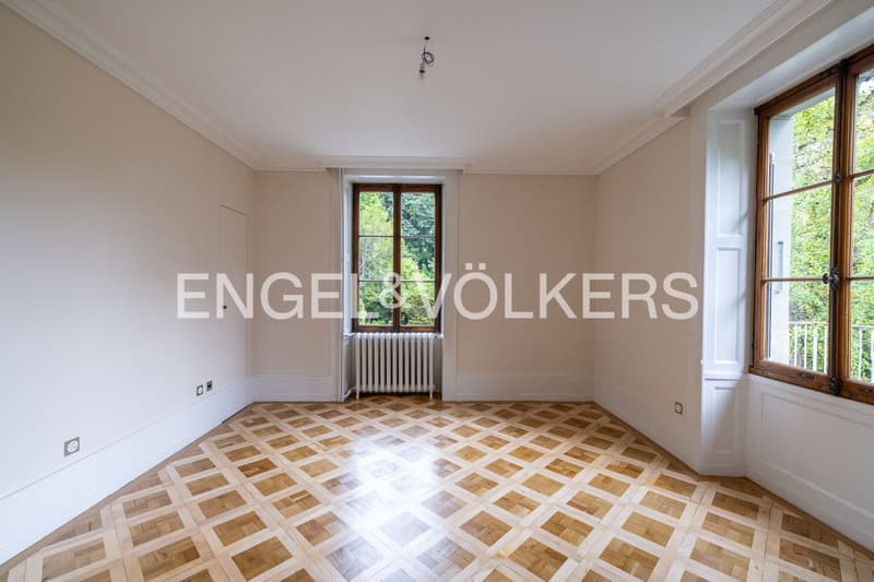 Proprietà eccezionale - splendida villa con vista e accesso al lago (11)