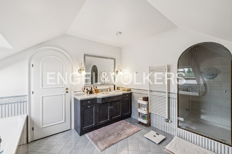 Elegante casa familiare a Cologny (8)