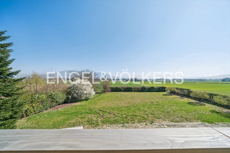 Apartment with 5.5 rooms - 189.5m2 PPE - Meinier - View of Mont-Blanc (12)