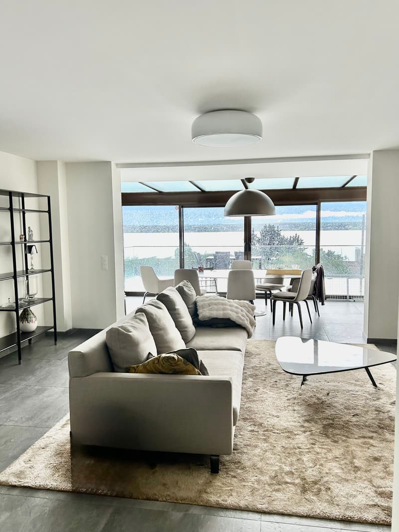 Town house avec vue panoramique sur le lac et piscine (2)