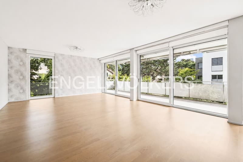 EXKLUSIVITÄT !!! Außergewöhnliche Wohnung in Veyrier (1)