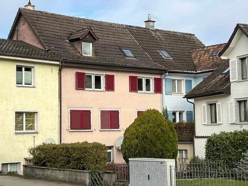 Two-family house in tax-friendly Horn (2)