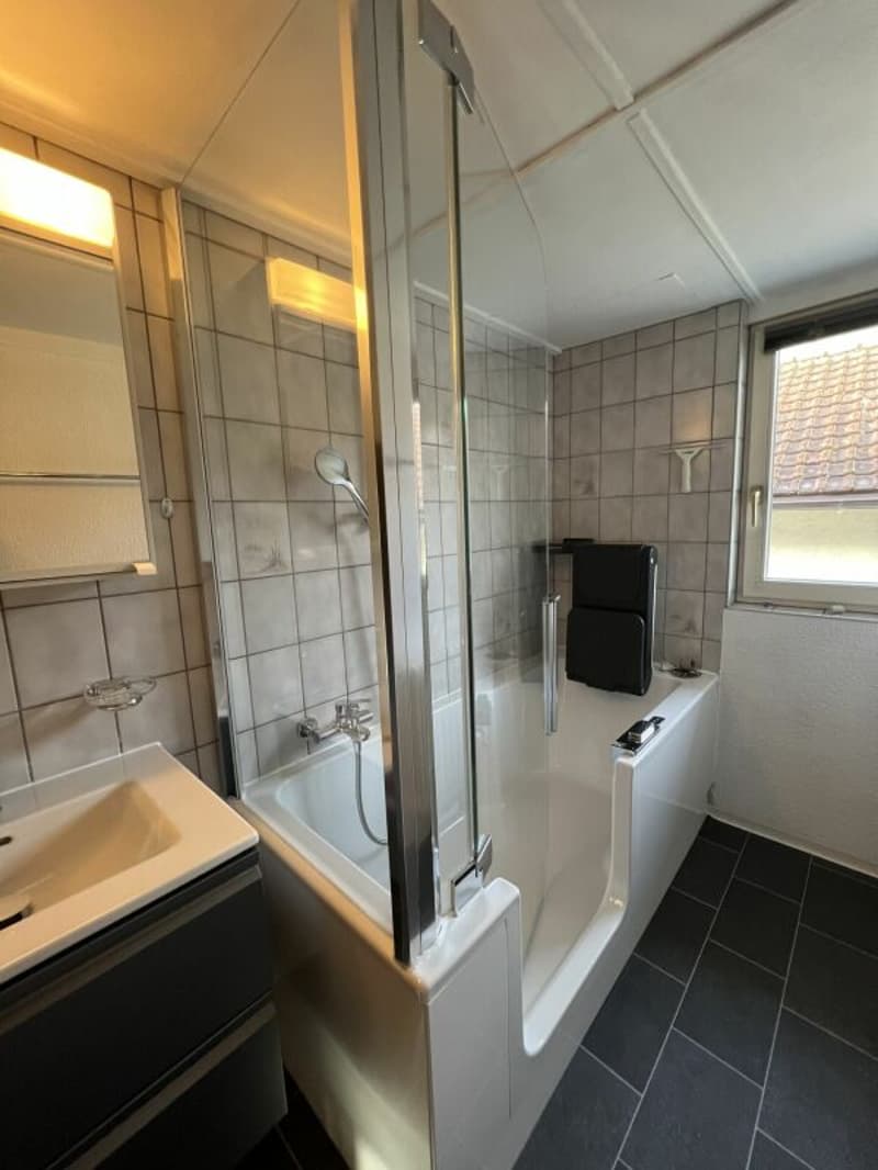 Two-family house in tax-friendly Horn (8)