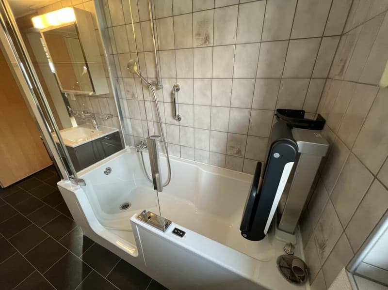 Two-family house in tax-friendly Horn (10)