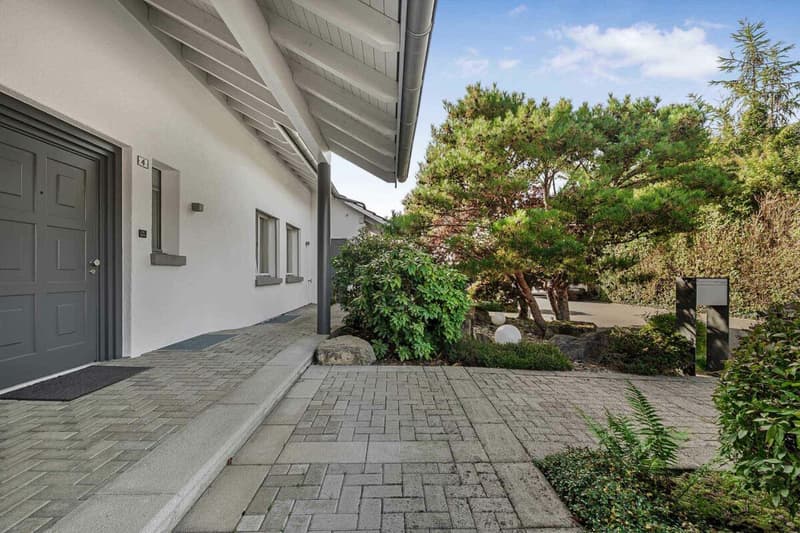 Villa di campagna esclusiva con giardino spazioso situata in una posizione soleggiata direttamente nella zona agricola (13)