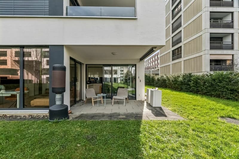 Garden-level apartment in Glattpark (13)