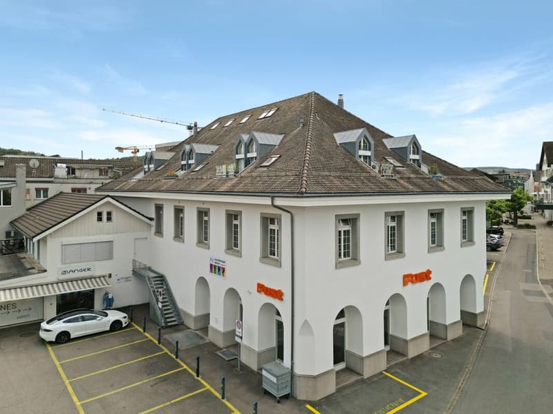 Vollvermietetes Wohn-/Geschäftshaus an zentraler Lage (2)