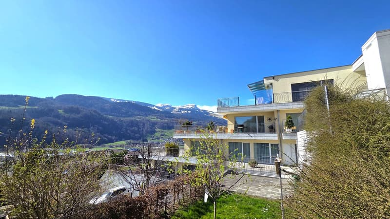 Grosszügige 5 ½-Zimmer-Terrassenwohnung mit schönstem Talblick auf der Sonnenseite (16)