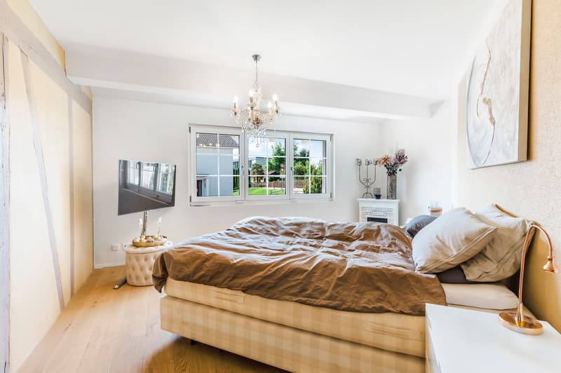 Vivere e lavorare con stile sotto un unico tetto - una casa con carattere (3)