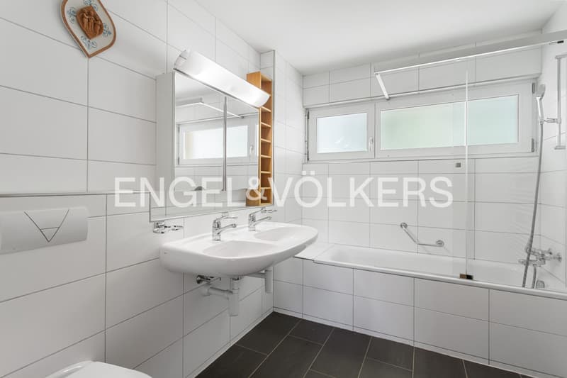 Spacious home in a quiet location (7)
