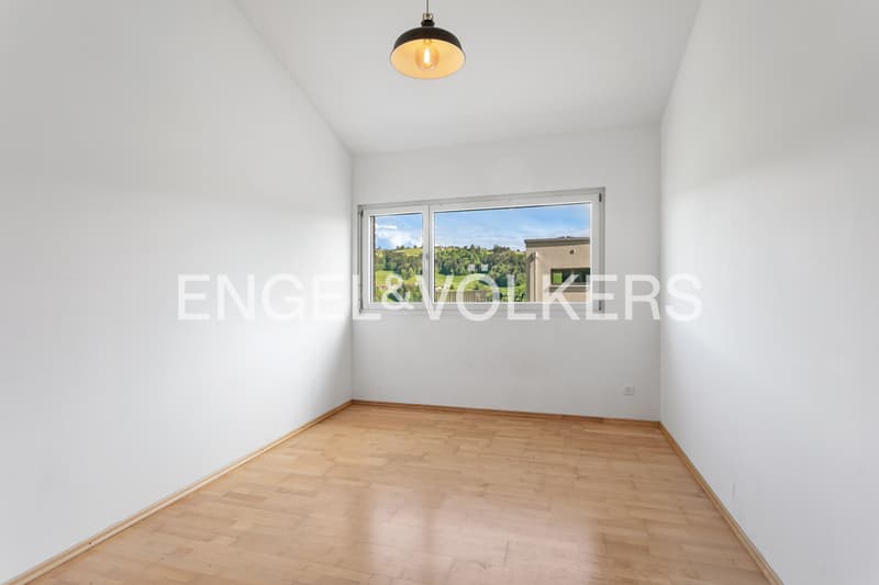 Spacious home in a quiet location (6)