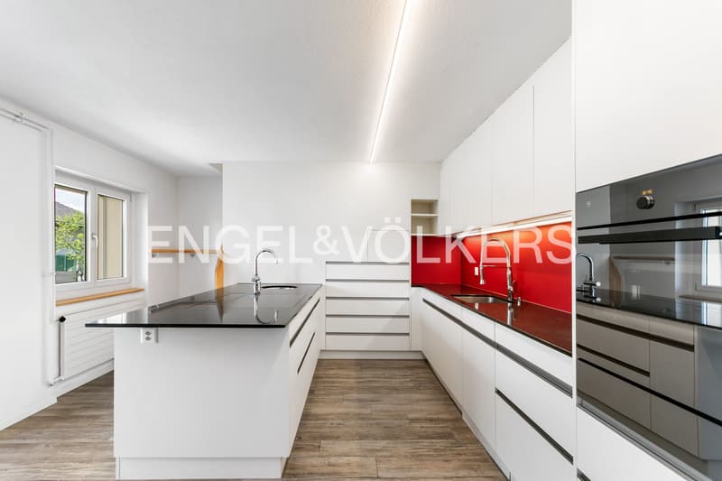 Spacious home in a quiet location (4)
