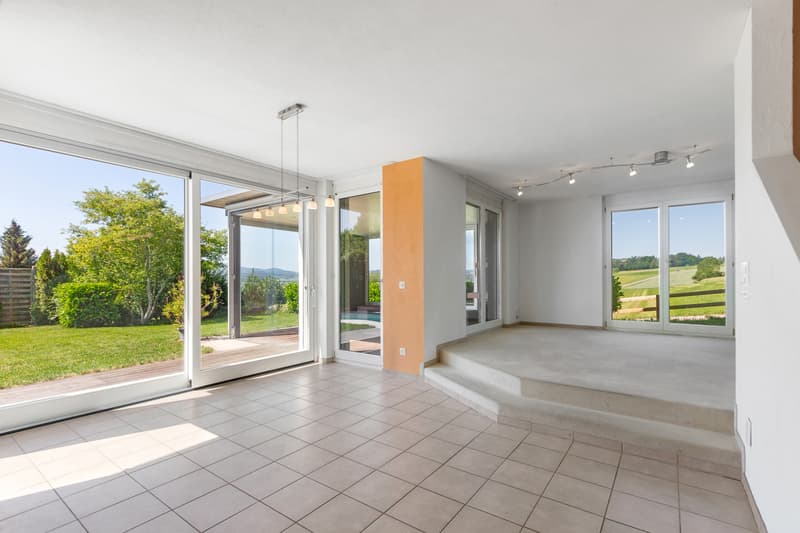 Maison unifamiliale spacieuse dans un environnement naturel (3)