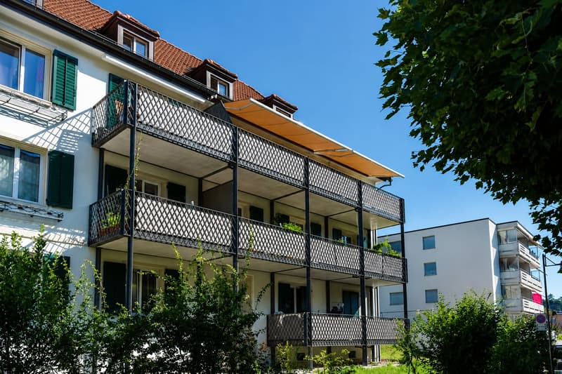 Charmant appartement mansardé avec galerie à Baden (1)