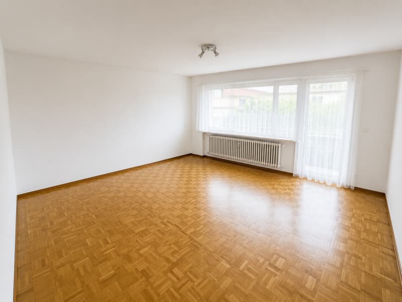 Attraktive 4.5-Zimmerwohnung an ruhiger Lage in Nussbaumen (3)