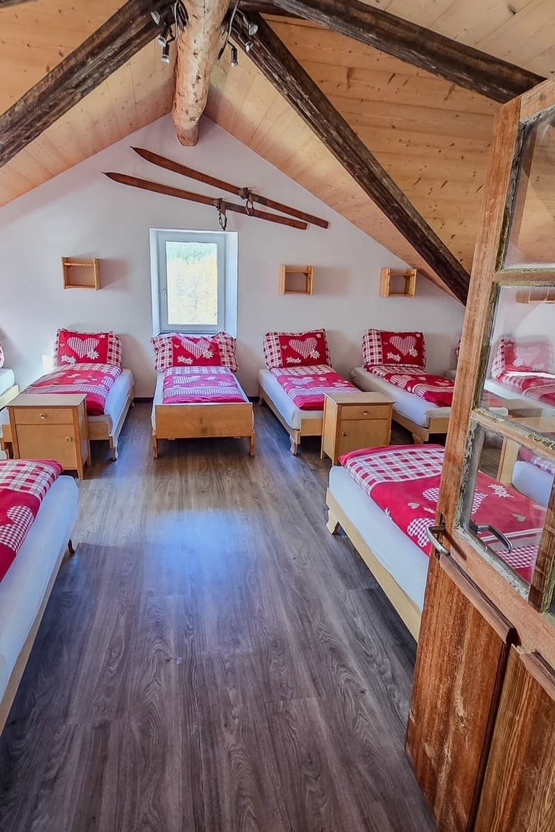 Mountain Lodge at 2,000 m above sea level – Retreats, Groups, Gastronomy & Private Use (8)