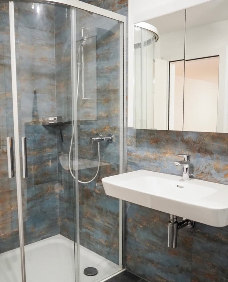 Appartement moderne 4.5 pièces à Susten avec NK et parking (10)