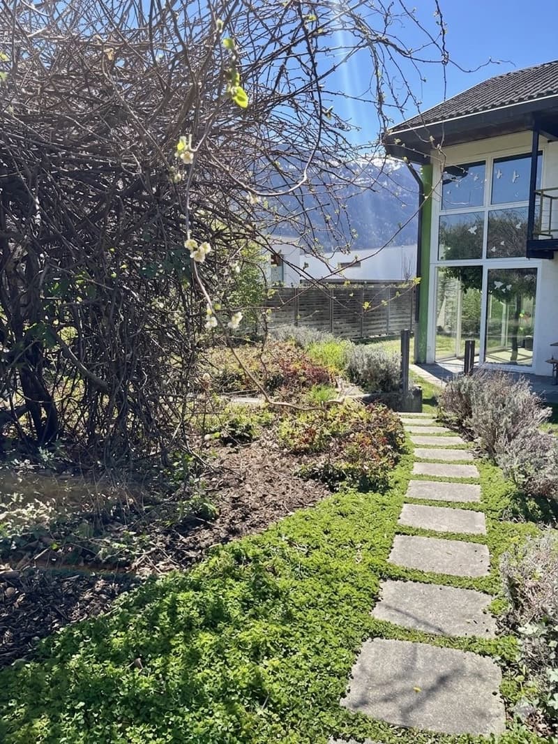 Villa d'eccezione con garage, laboratorio, giardino paesaggistico e giardino d'inverno (14)