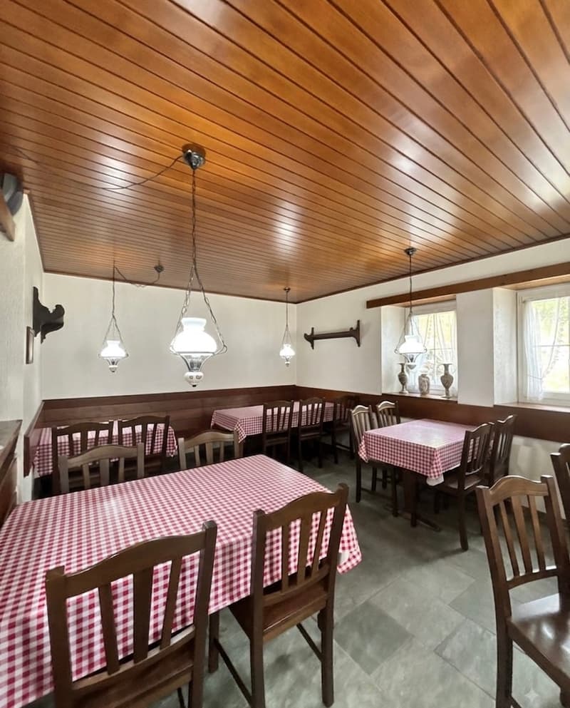 Café-Restaurant & Wohnung Engeloch (Simplon) – inkl. Garage und Parkplatz (15)