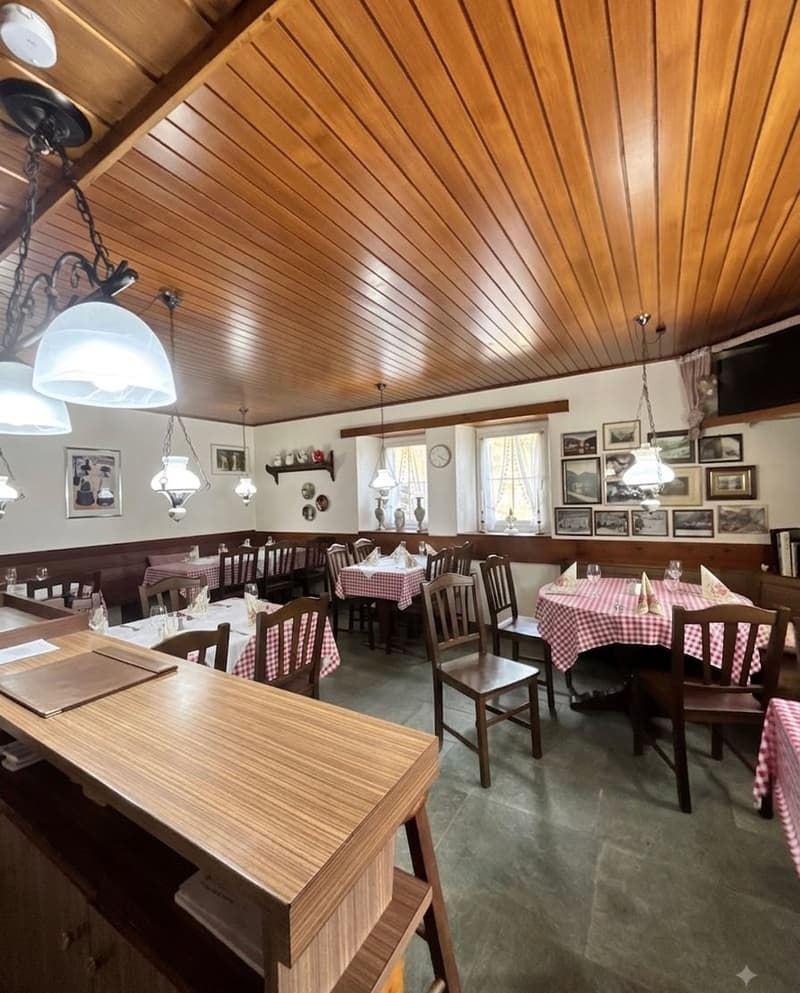 Café-Restaurant & Wohnung Engeloch (Simplon) – inkl. Garage und Parkplatz (16)