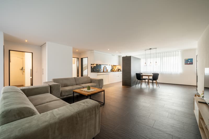 Moderne 4.5-Zimmer Eigentumswohnung in Zofingen (2)