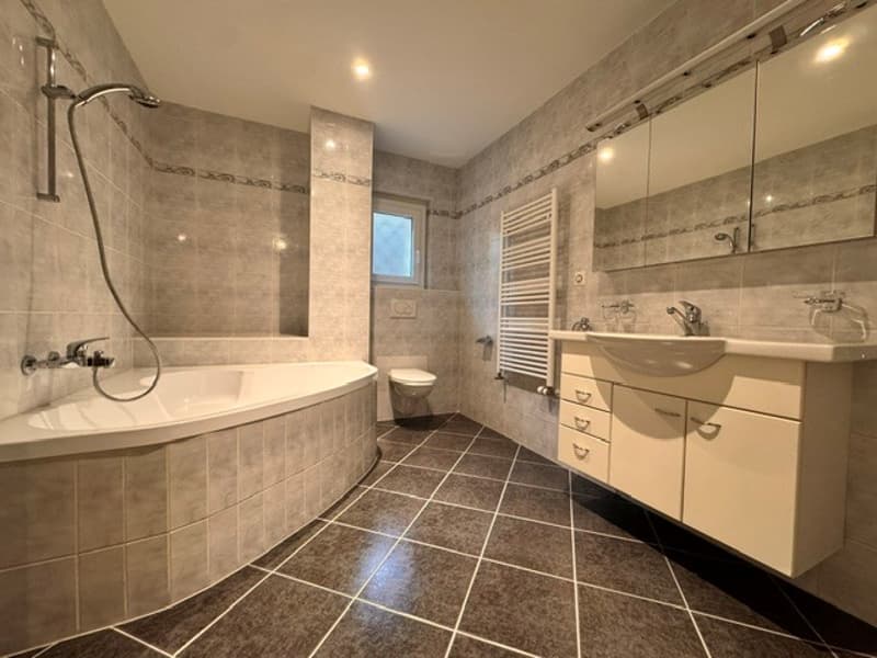 Loft de 77m2 environ au 2ème étage (4)