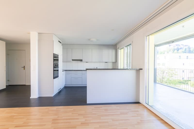 RISERVATO - Appartamento moderno 4.5 locali con balcone a Lenzburg (6)