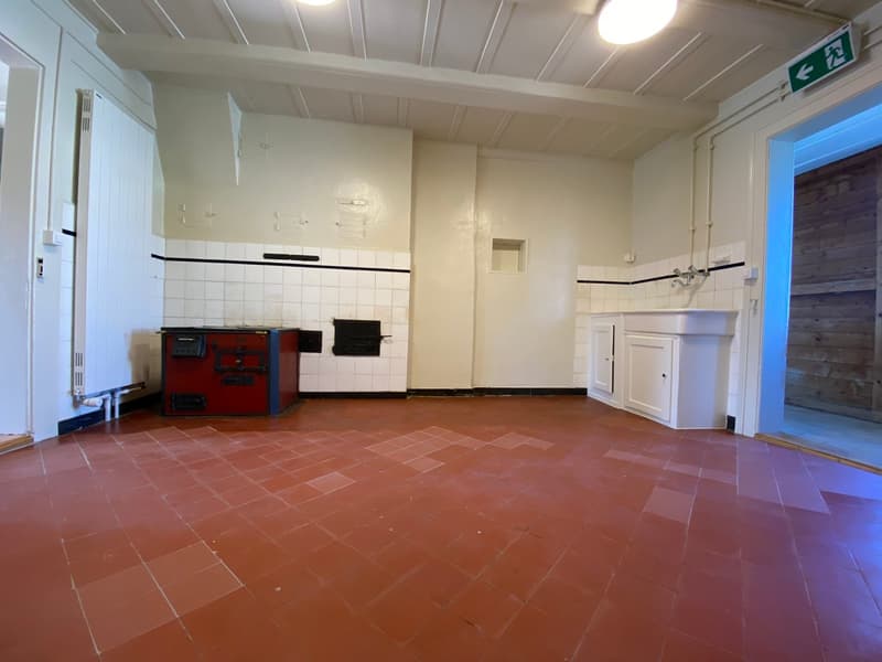 Casa bifamiliare affascinante - convertita in asilo nido e scuola diurna in una zona tranquilla di Lotzwil (13)