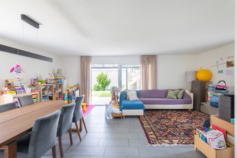 Modernes 5.5-Zimmer-Einfamilienhaus in ruhiger Lage in Niederlenz (6)