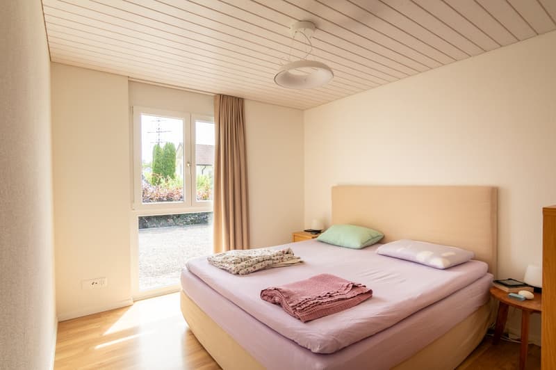 Modernes 5.5-Zimmer-Einfamilienhaus in ruhiger Lage in Niederlenz (8)