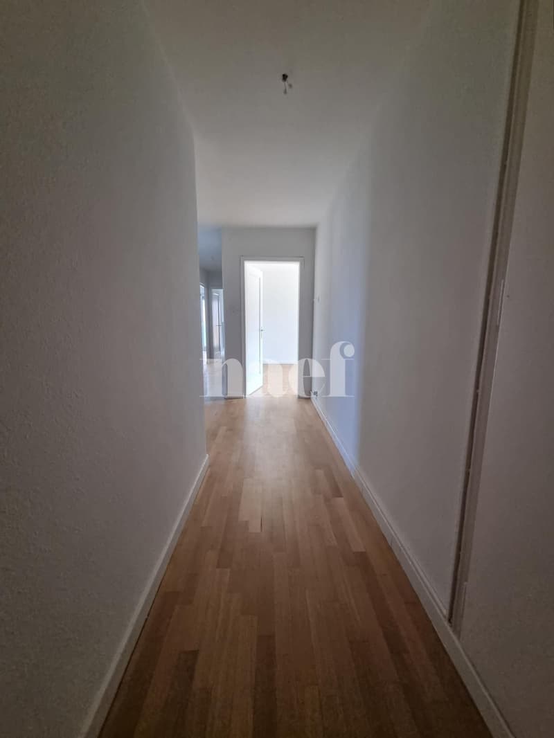 4 Zimmer renoviert kürzlich in der Nähe des Zentrums mit Balkon (7)