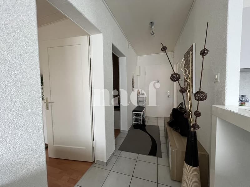 Two and a half room apartment in a quiet neighborhood (8)