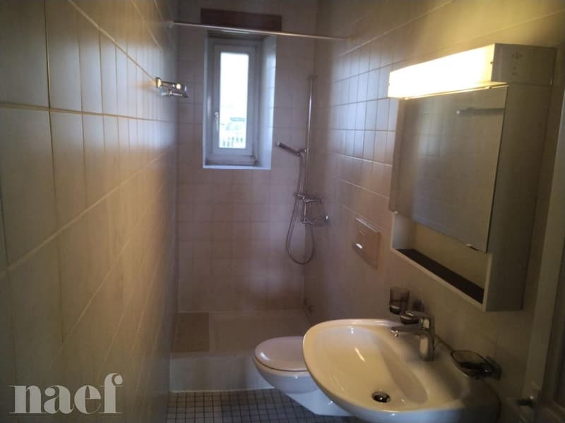 3 pezzi con balcone in un quartiere tranquillo (7)