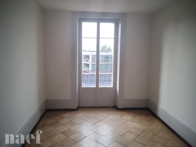 3 pezzi con balcone in un quartiere tranquillo (8)