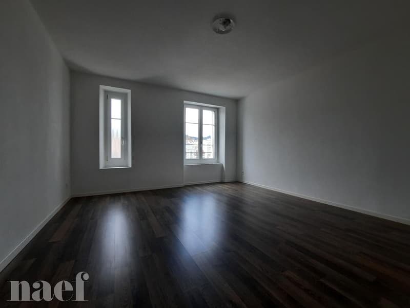 Schönes 2,5-Zimmer-Apartment im 4. Stock (3)