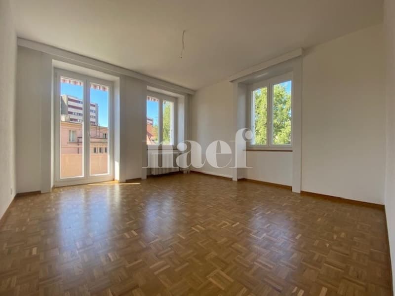 Entièrement rénové - 4 pièces dans un quartier calme (4)