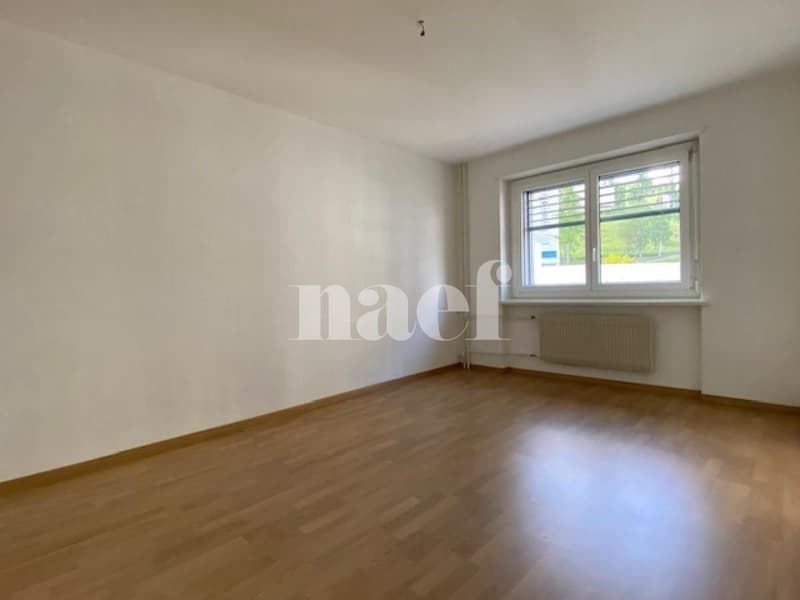 Appartement de 4 pièces au 1er étage (3)
