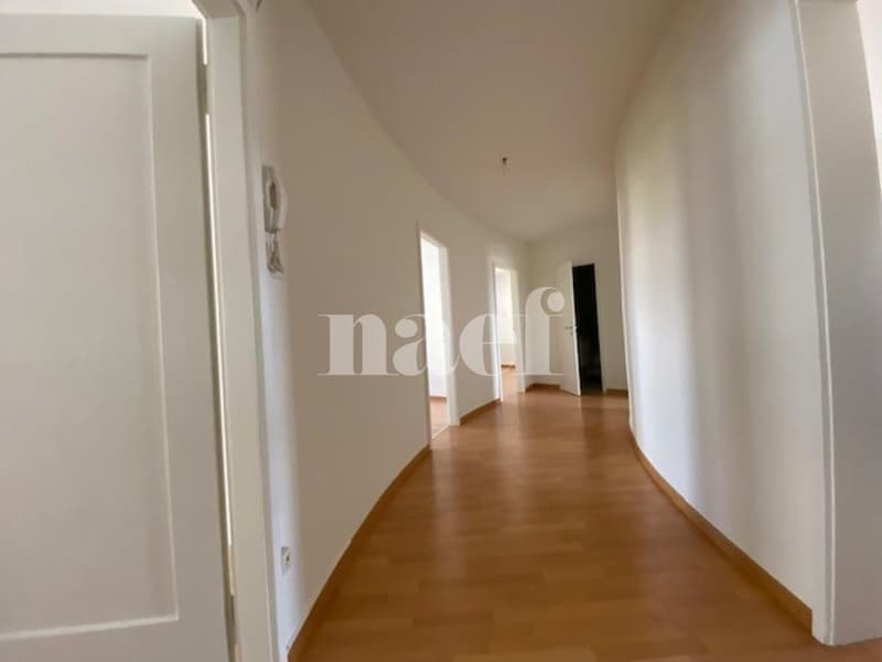 Appartement de 4 pièces au 1er étage (7)