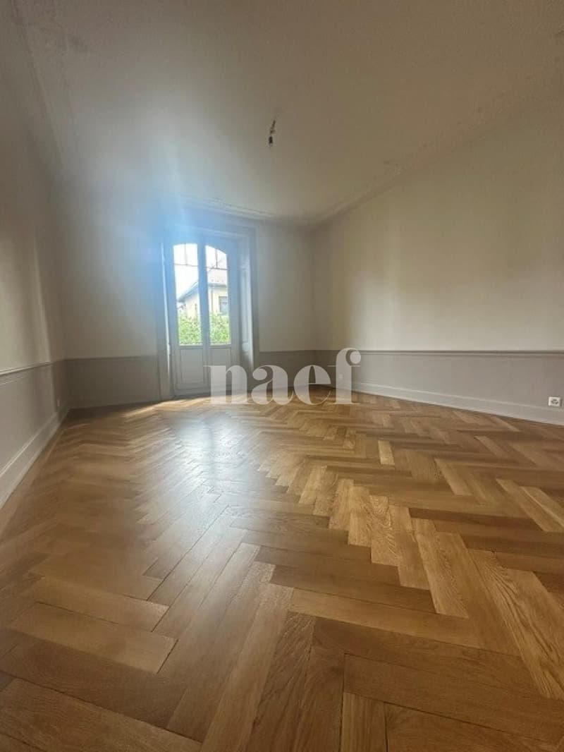 Superbe appartement de 5 pièces au 2ème étage (3)
