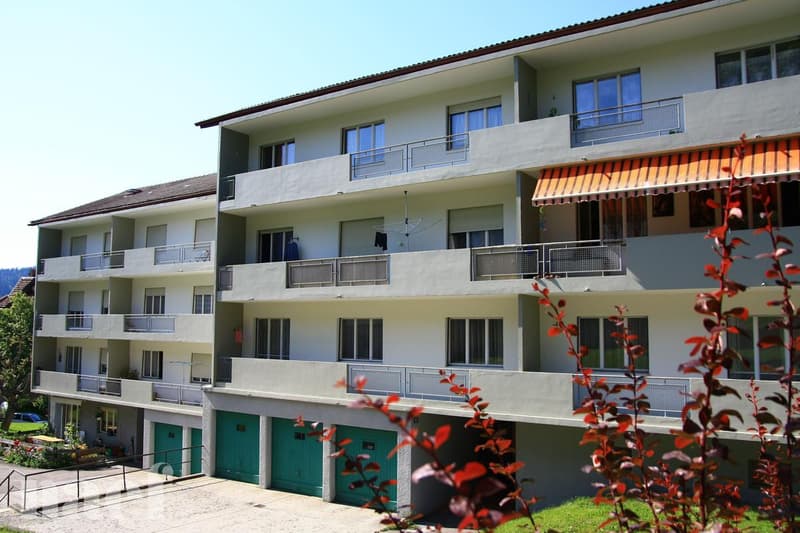 Appartement de 4 pièces dans un quartier calme, proche de la nature (1)